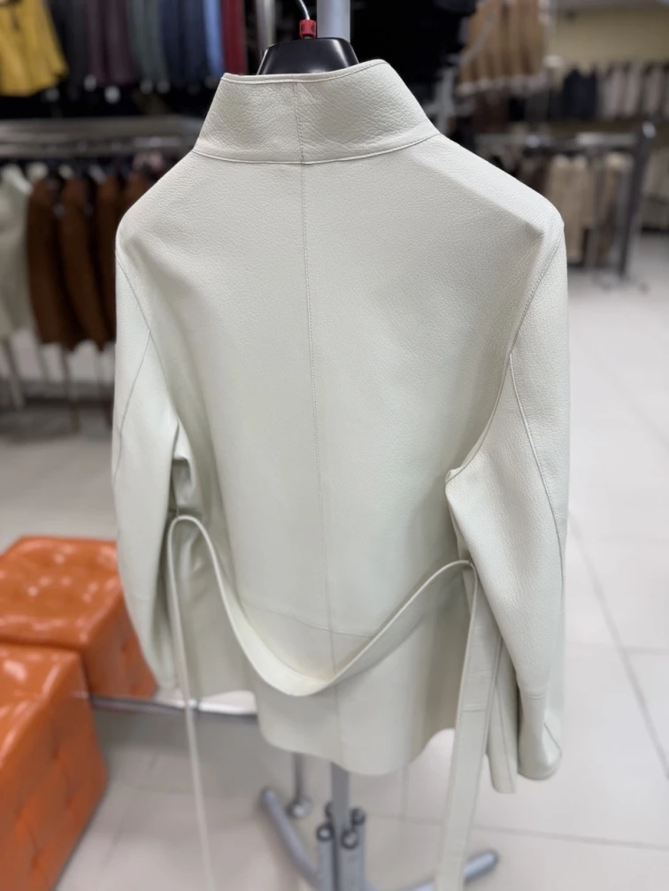 Женская белая кожаная куртка 3105, размер 46, артикул 92150-1