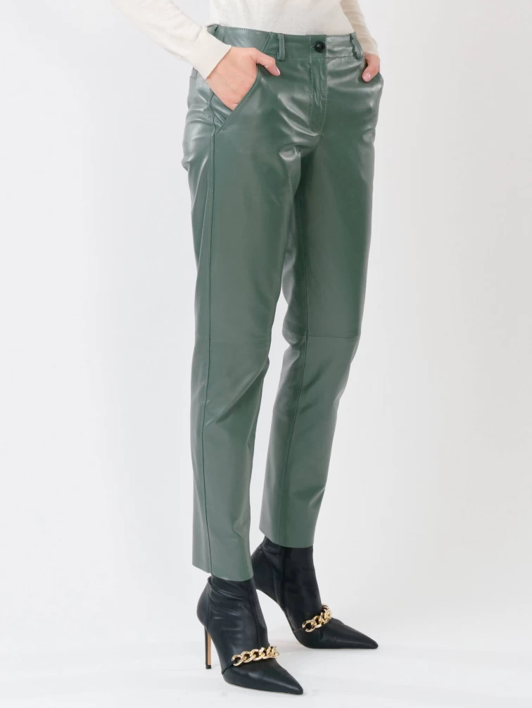 Кожаные зауженные женские брюки из натуральной кожи 03, оливковые, размер 44, артикул 85260-4