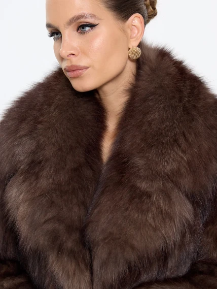 Женская короткая шуба из меха лисы М1010 - 24267, коричневая, размер 46, артикул 65350-3