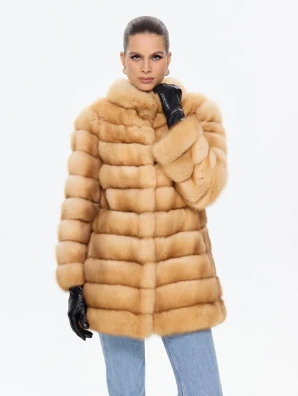 Женская шуба из меха куницы Л511-99, натуральная, размер 46, артикул 64910-2