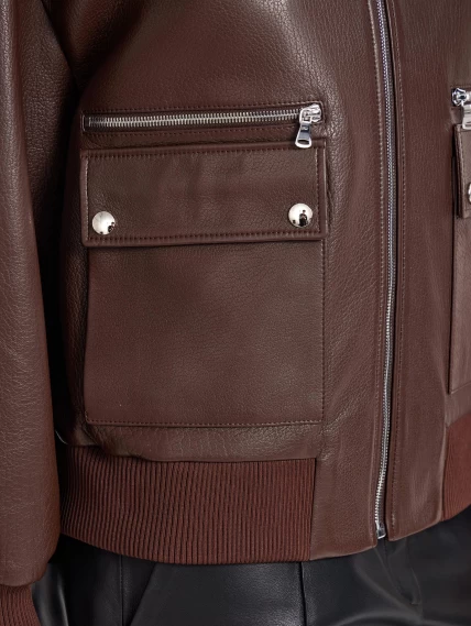 Короткая женская кожаная куртка бомбер премиум класса 3064, коричневая, размер 46, артикул 23760-2