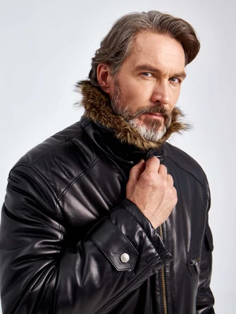 Зимняя мужская кожаная куртка с подкладкой и воротником меха енота 514мех-1